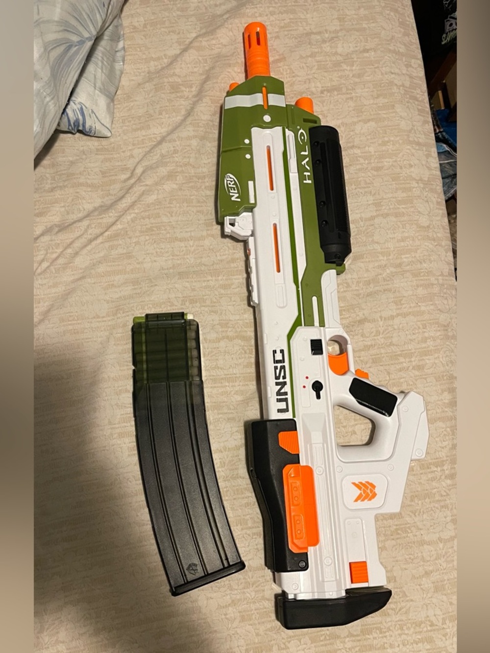 Nerf Halo UNSC Dart Blaster - White, Olive Green & Orange